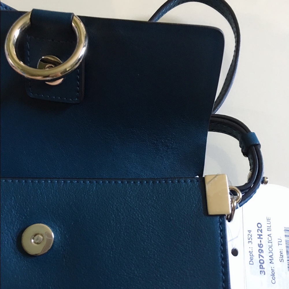 🚫SOLD🚫🌷NWT Chloe Faye Wallet on Strap - Picture 3 of 5